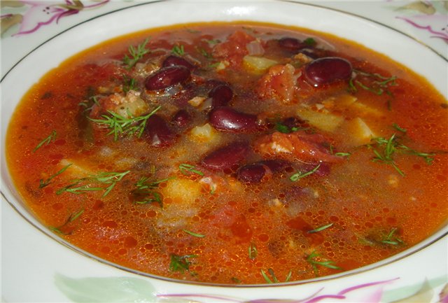 борщ постный с грибами, капустой, фасолью и овощами.jpg