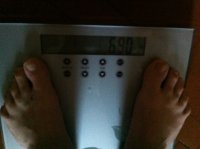 39004