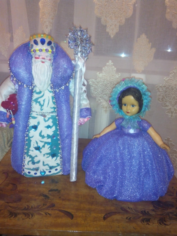 Переделала старые советские куклы из папье - маше, вот, что получилось