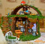 Кукольный домик для зайцев (из глины)