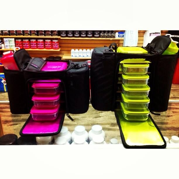 6 pack fitness bag3.jpg