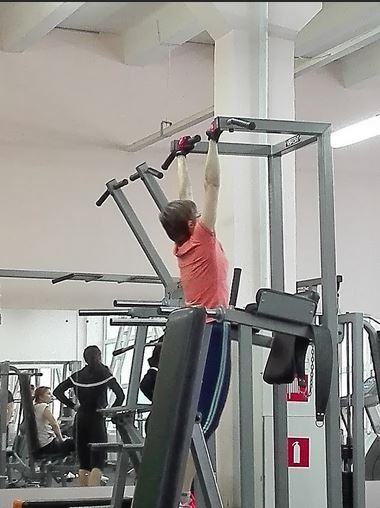 2.JPG