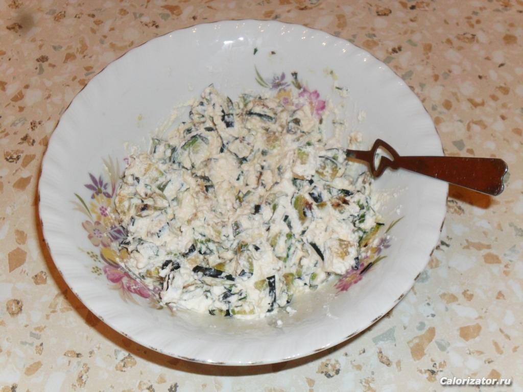 кабачки с творогом и чесноком
