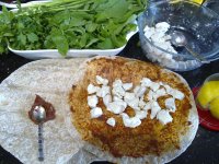 лаваш с куриной грудкой и зеленью