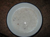 Завтрак (овсянка50, орех50, мед, кефир)