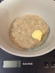 Завтрак. каша на воде с маслом и немного молока