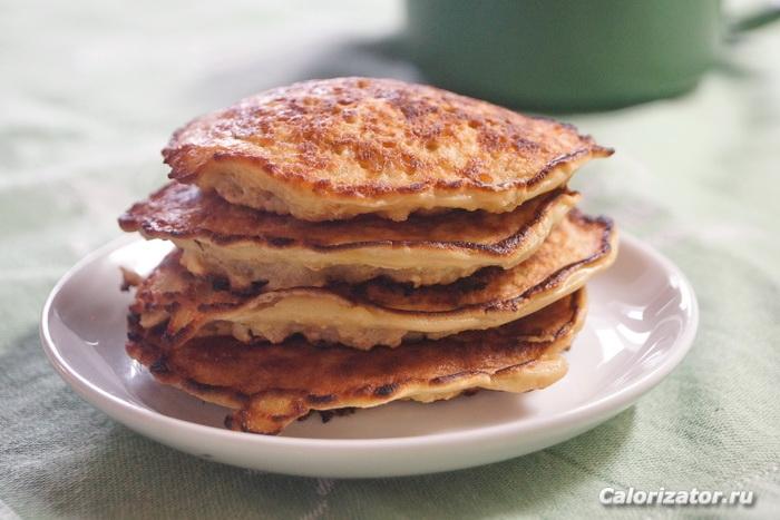 Яблочные панкейки